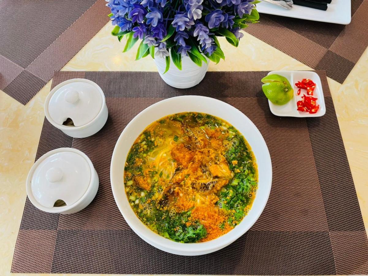 Готель Khach San Hoang Gia II Thai Binh Екстер'єр фото